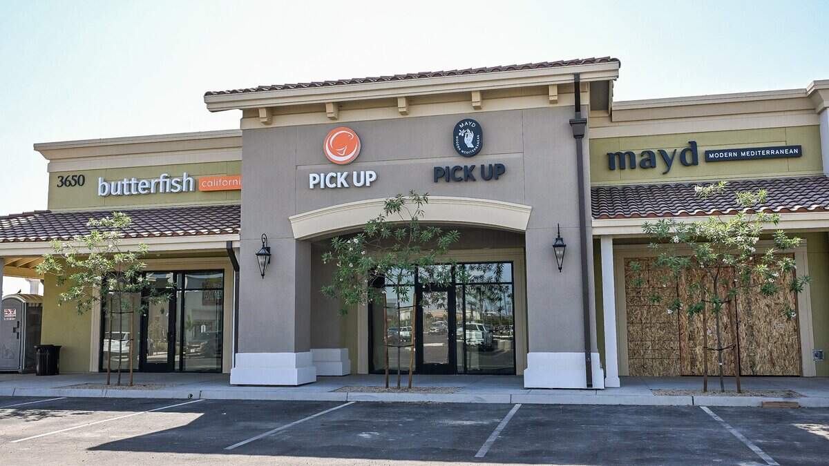 Butterfish California Poke, left, and Mayd Modern Mediterranean are opening a new dual-concept restaurant location at Loma Vista Marketplace in Clovis.