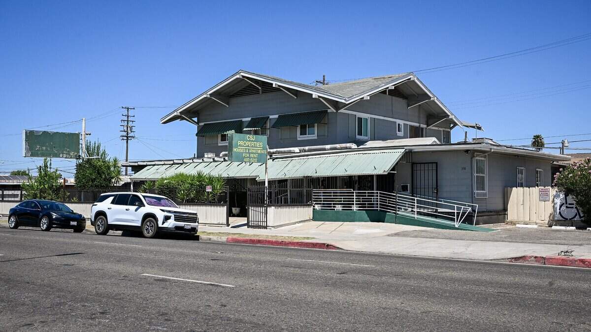 Estrada's Spanish Kitchen used to be at this location on North Blackstone Avenue at Grant Avenue near downtown Fresno. The building is now Saiz Construction & Development, which buys and manages/rents houses and does construction. Estrada's was there from 1928 to 1997.