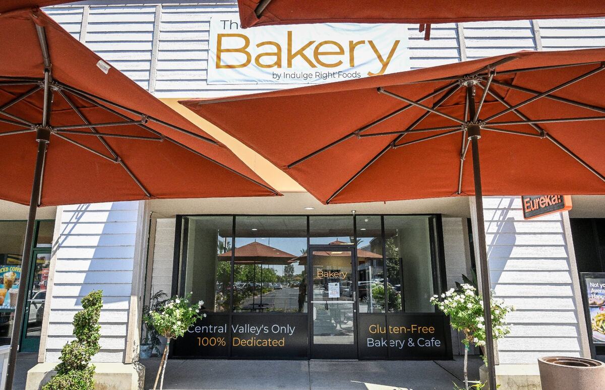 The Bakery by Indulge Right Foods is a gluten-free bakery in The Trading Post shopping center in Clovis offering gluten-free sandwiches, croissants, donuts and more. It has closed.