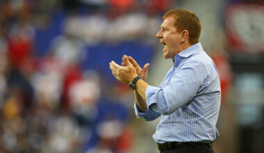 Quakes hire controversial soccer executive to assist Bruce Arena