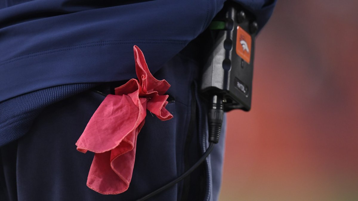 NFL to allow head coach’s designee to throw challenge flag – NBC Los Angeles