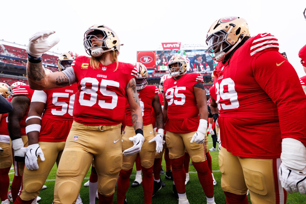 Tennessee Titans v San Francisco 49ers - NFL 2025