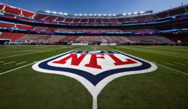 Which NFL stadiums have artificial turf vs. real grass? – NBC Los Angeles