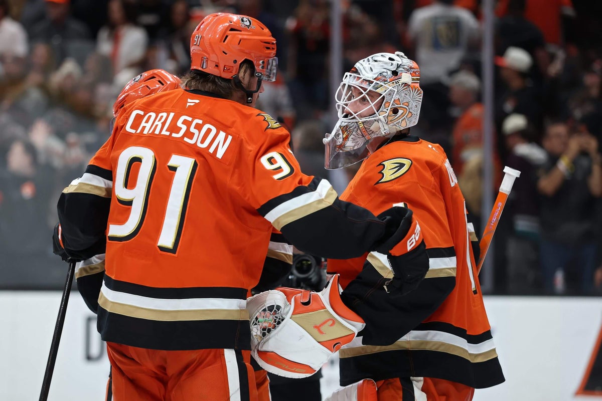 Lukáš Dostál on Leo Carlsson’s $90 million bombshell and what it means for the Ducks