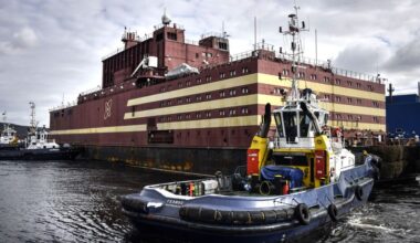 Offshore nuclear barges could power ports and data centers—starting with California