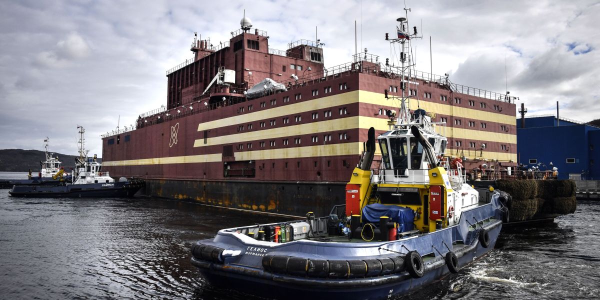 Offshore nuclear barges could power ports and data centers—starting with California