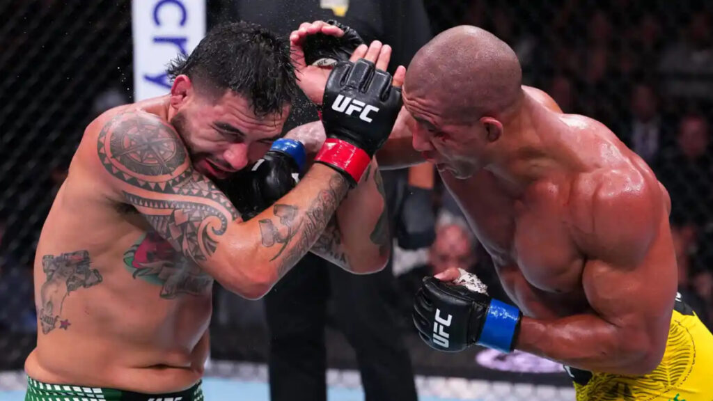 Gregory Rodrigues punches Anthony Hernandez on his way to a win at UFC Sacramento