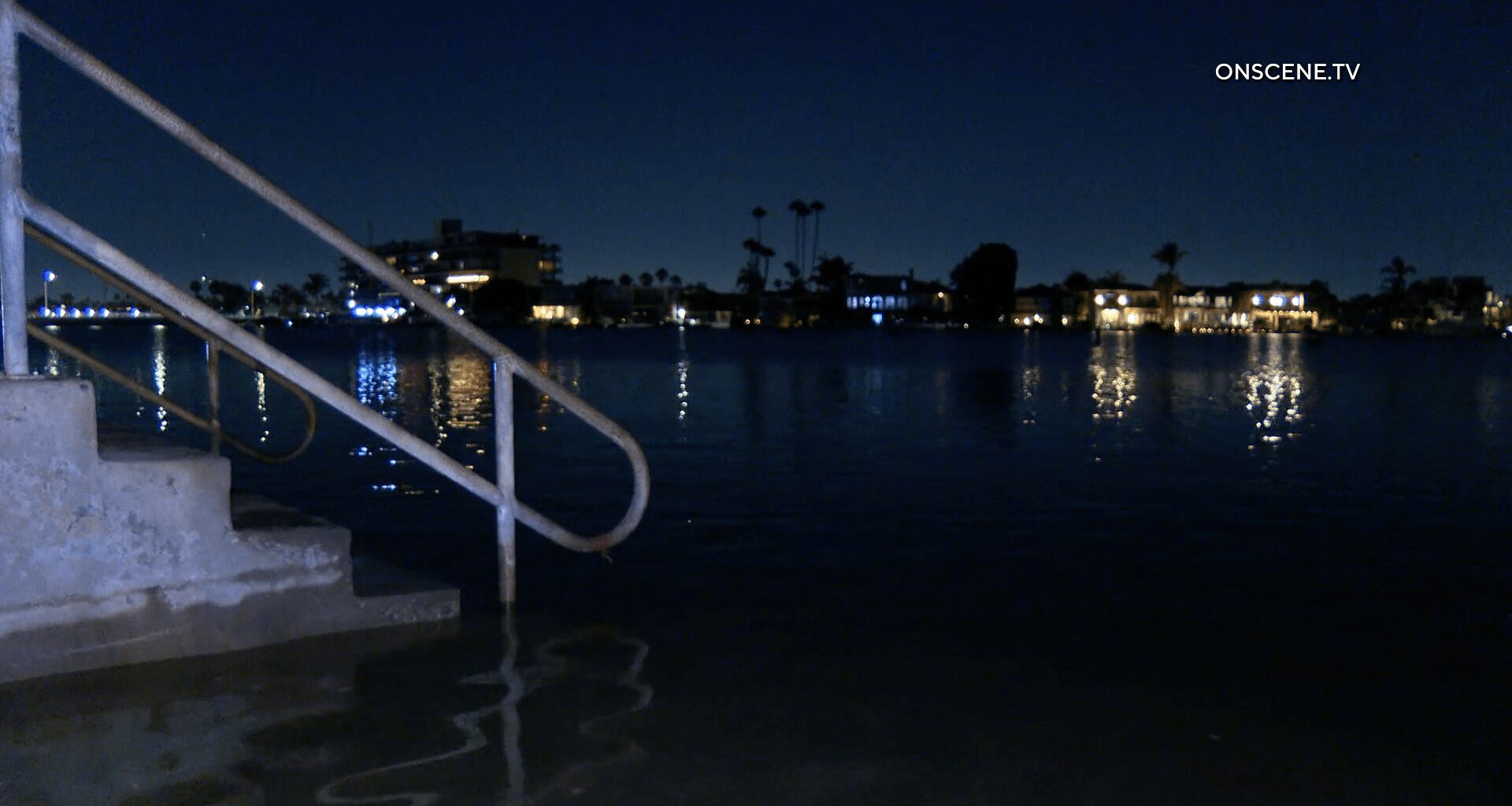 High Tide Floods Streets Around Naples Island – ONSCENE.TV