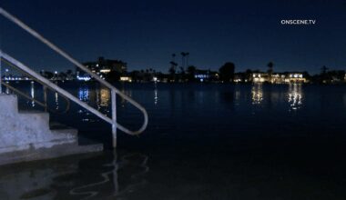 High Tide Floods Streets Around Naples Island – ONSCENE.TV