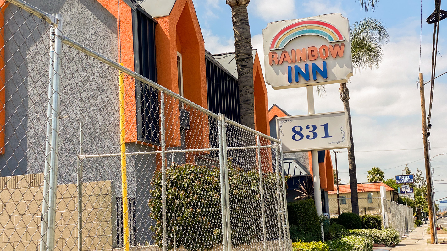 Does Anaheim Need an Ordinance to Crack Down on Seedy Motels, Liquor Stores and Abandoned Buildings?