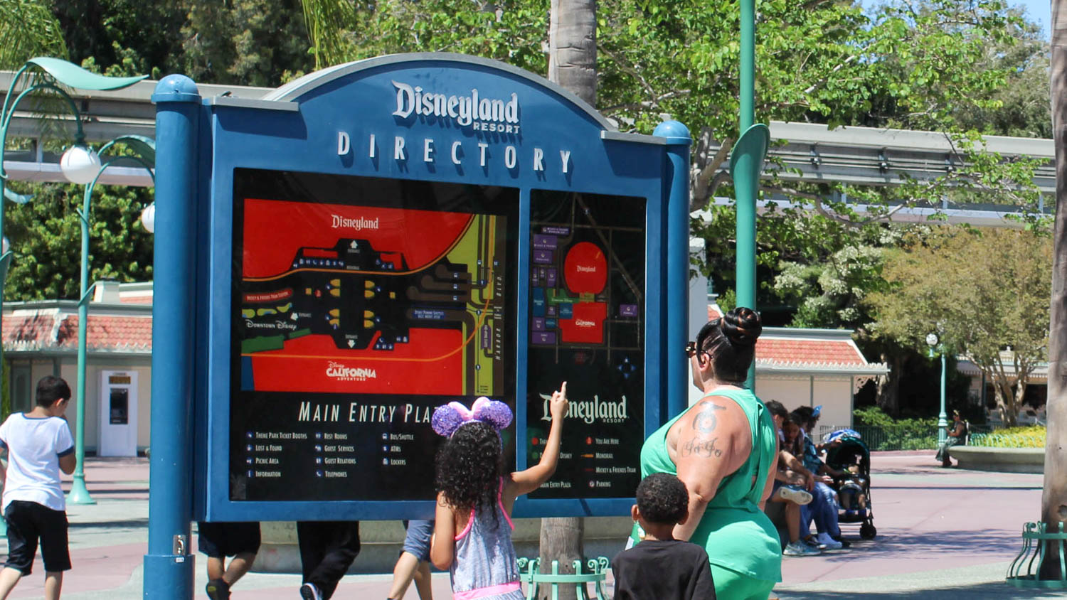 Anaheim Backs Off Asking Voters to Tax Ubers & Lyfts to Disneyland