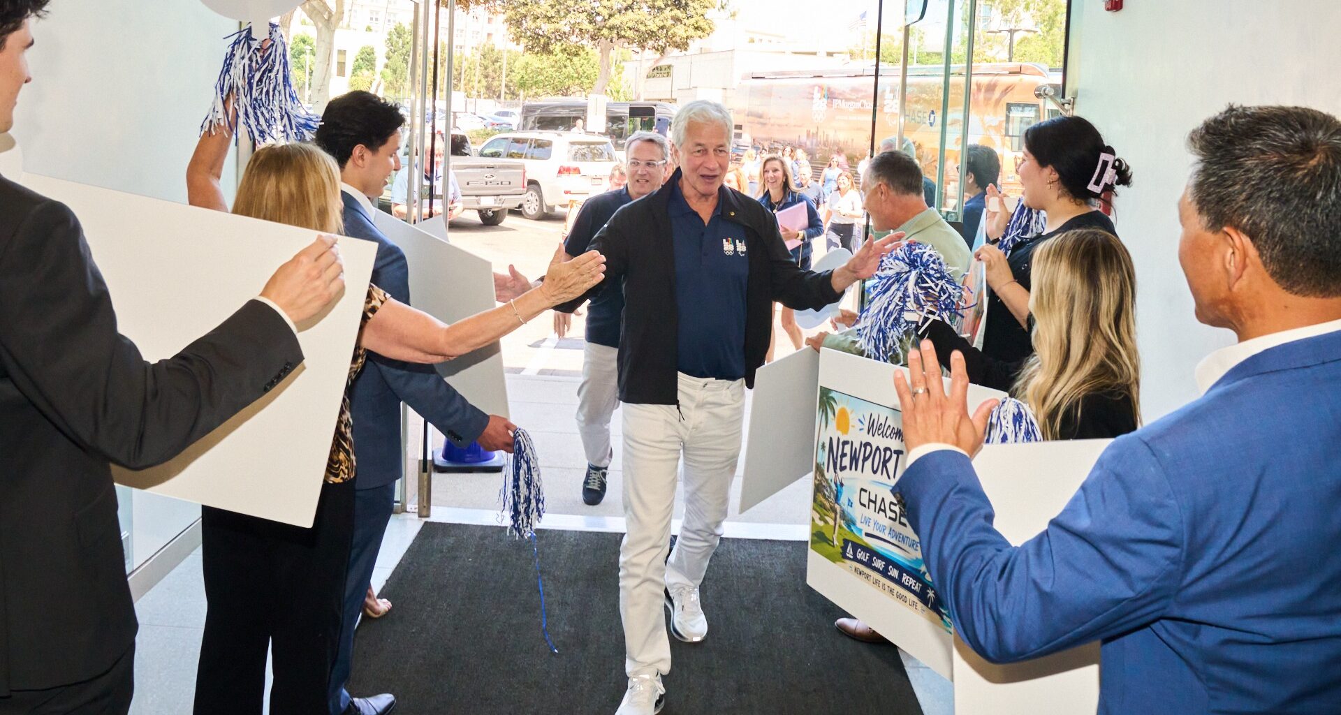 JPMorgan’s Dimon Plans Big OC Growth