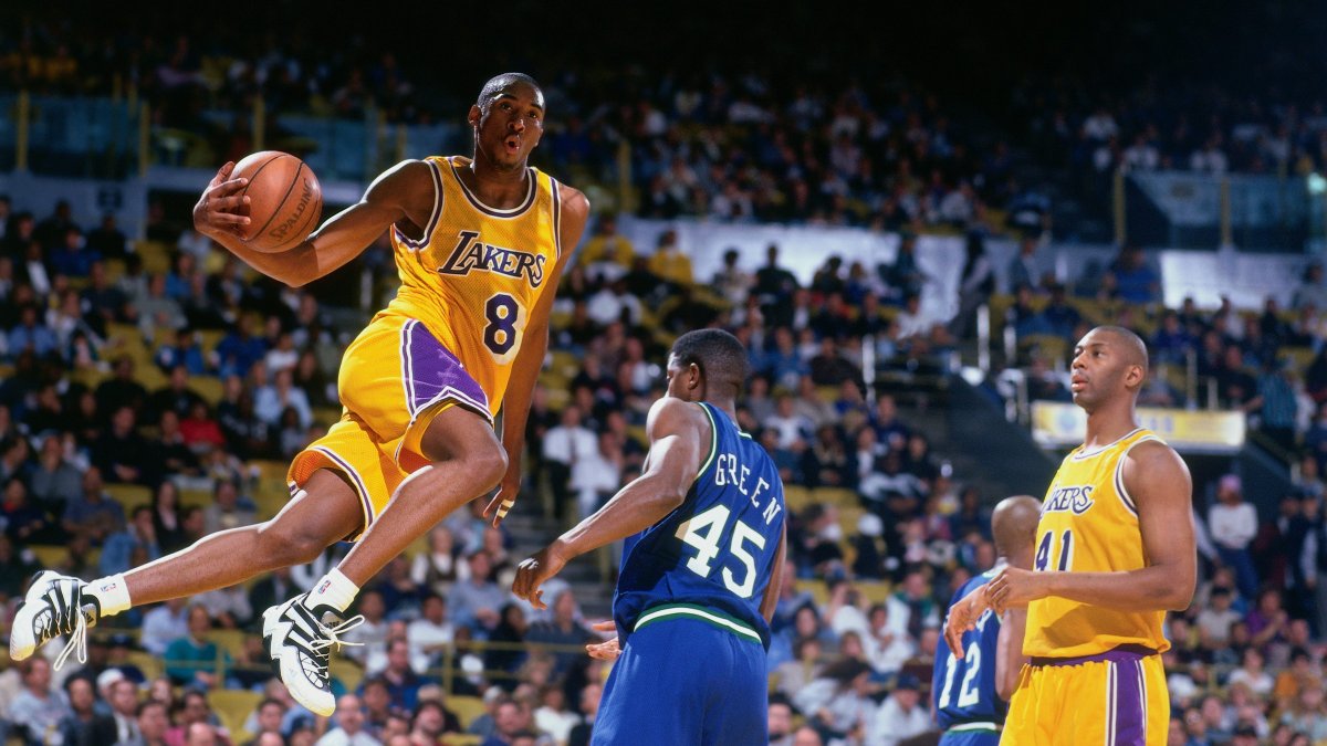 Pacific Wheel to display Kobe Bryant’s Lakers jersey numbers – NBC Los Angeles