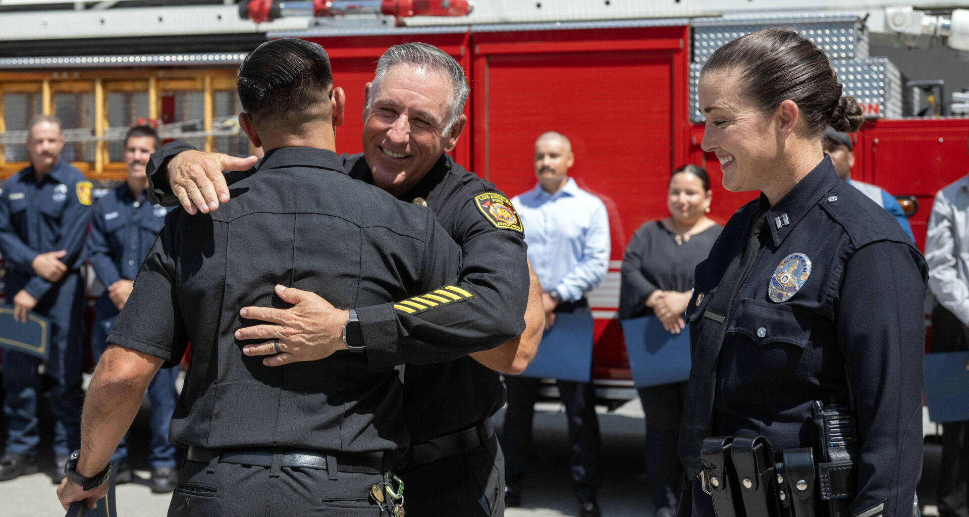 LA Fire Department honors fire crews, civilians who saved women during fiery crash – Daily News