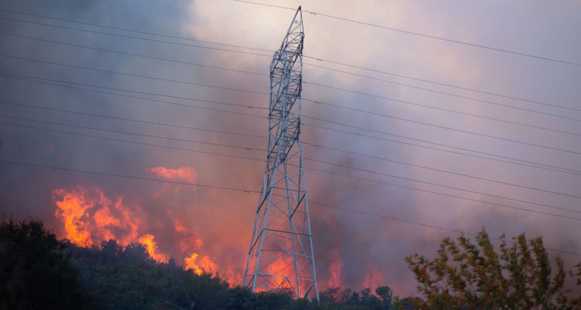 California’s catch-22: Who should pay when utilities’ power lines cause wildfires?