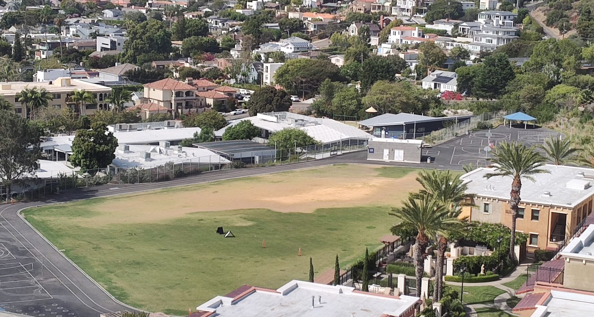 Valve issue blamed for discolored grass at La Jolla Elementary field – San Diego Union-Tribune