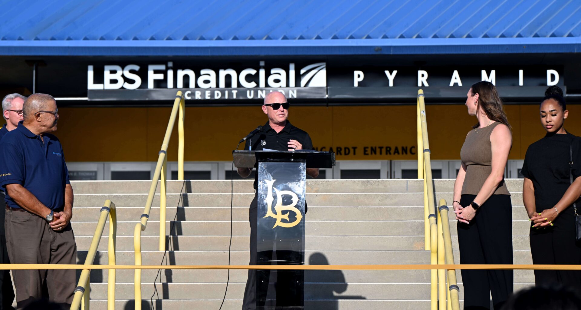 Long Beach State unveils new signage for LBS Financial Credit Union Pyramid – Press Telegram