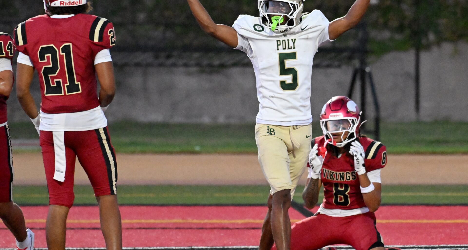 Long Beach Poly football dominates Downey in season opener – Press Telegram