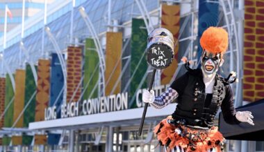 Midsummer Scream returns to haunt Long Beach with a decade-long history of fear, fun and frights – Pasadena Star News
