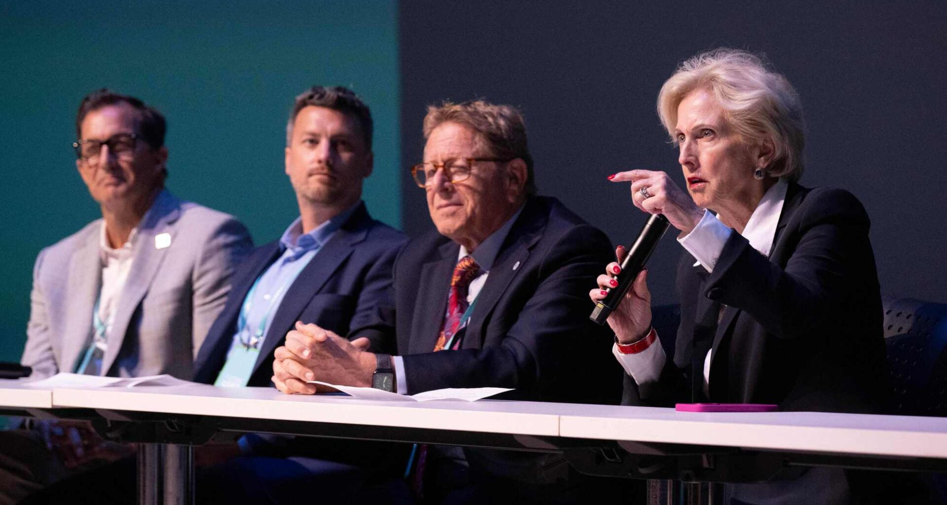 Can Diane Dixon paint OC red again? – Orange County Register