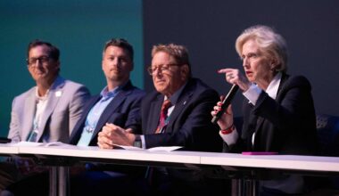 Can Diane Dixon paint OC red again? – Orange County Register