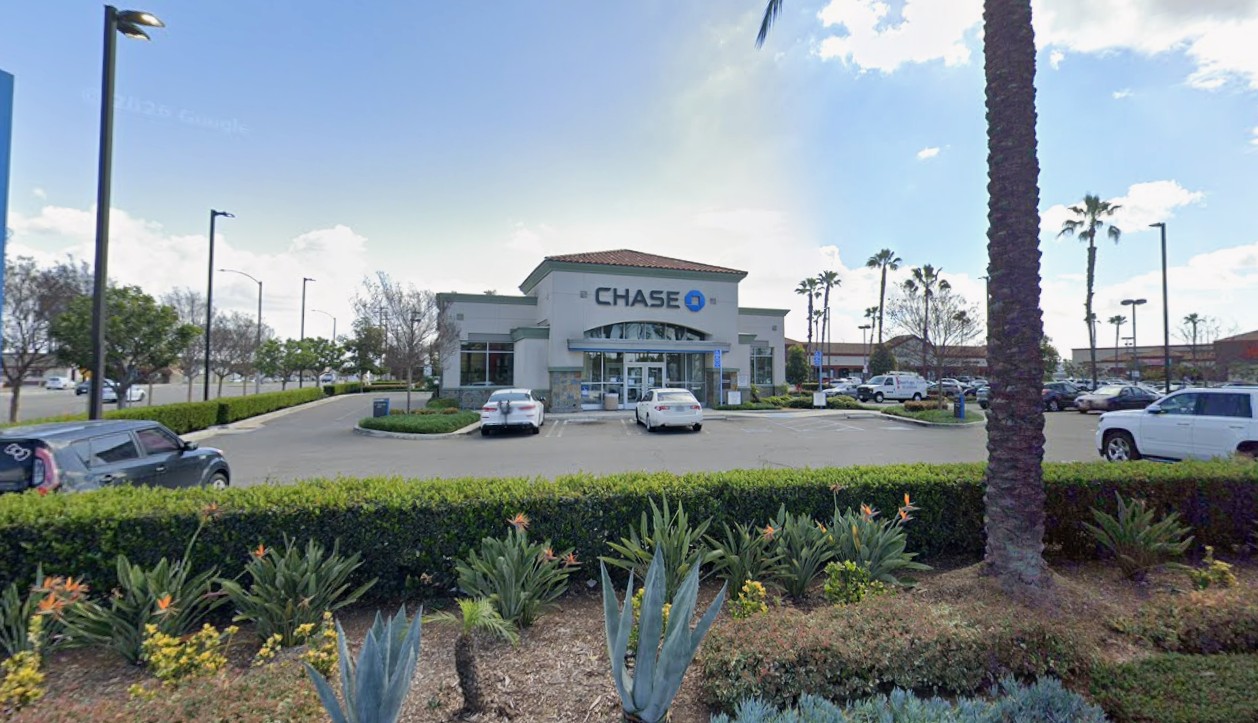 Long Beach man, 23, suspected in two bank robberies – Press Telegram