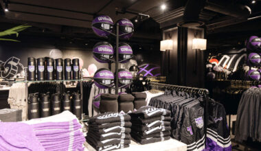 Sacramento Kings open new team store in Downtown Commons