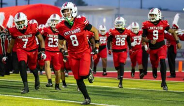 PREVIEW: Lakewood Vs. Corona Del Mar, Football – The562.org