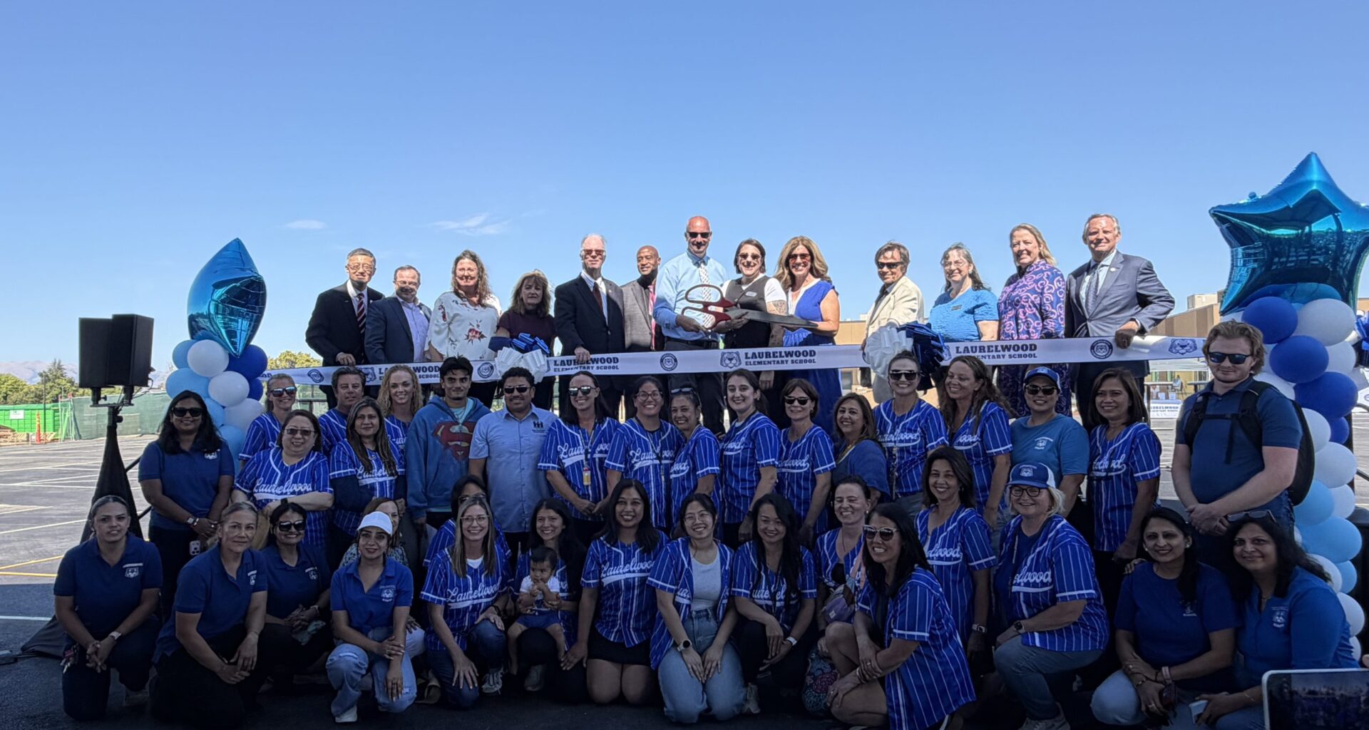 Santa Clara Unified cut the ribbon on the new Laurelwood Elementary School campus in Sunnyvale, down the road from its former school site.