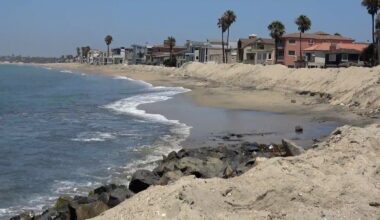 Higher tides, storms worsen Long Beach Peninsula sand loss