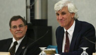 Longtime Visalia council member Greg Collins dead