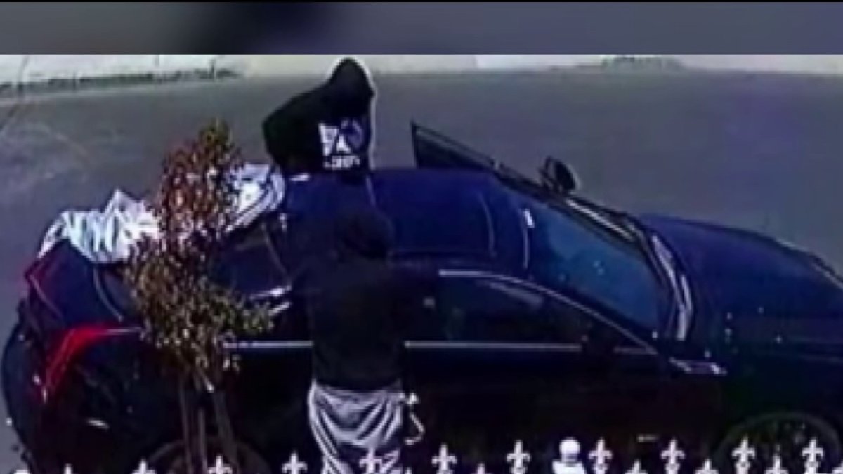Menlo Park family frustrated by delayed police response after stolen car spotted in Oakland – NBC Bay Area
