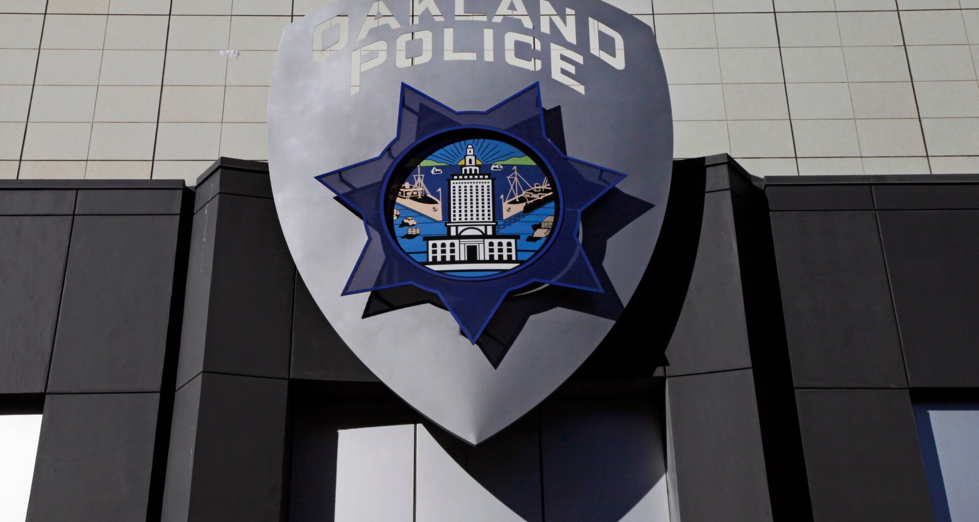Oakland police officer accused of $38,000 in wage theft after timecard audit