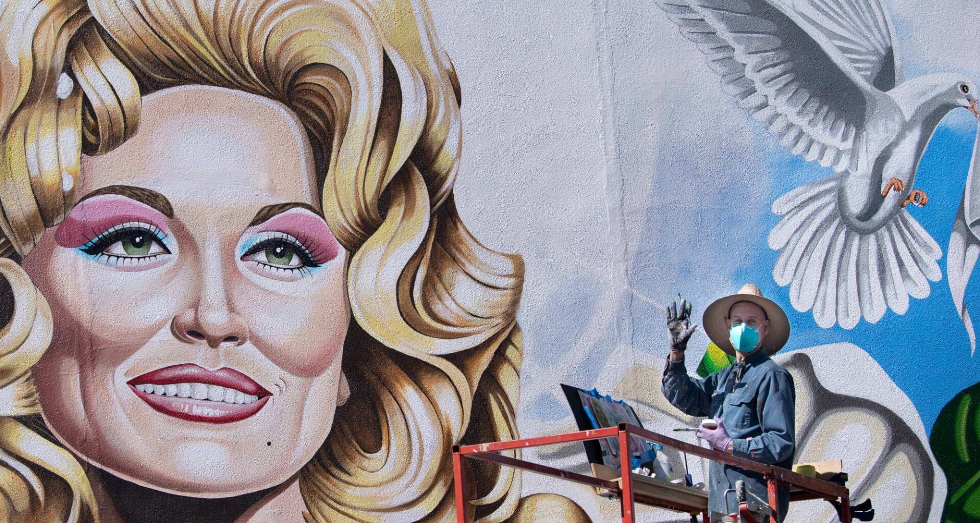 Dolly Parton’s legacy and impact are felt by many in Long Beach – Press Telegram
