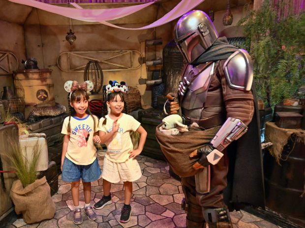 Dani Rosas and Fer Rosas meet The Mandalorian during the Kids Rule Summer press event at the Disneyland Resort in Anaheim, CA, on Wednesday, May 20, 2026. (Photo by Jeff Gritchen, Orange County Register/SCNG)