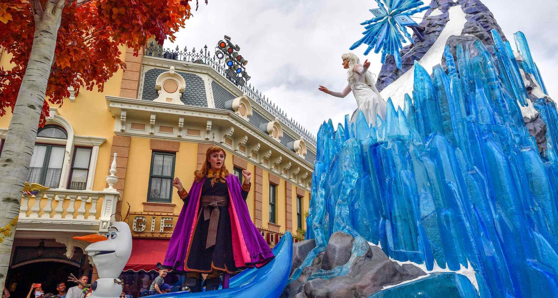 Disneyland brings back classic entertainment for 2027 – Redlands Daily Facts