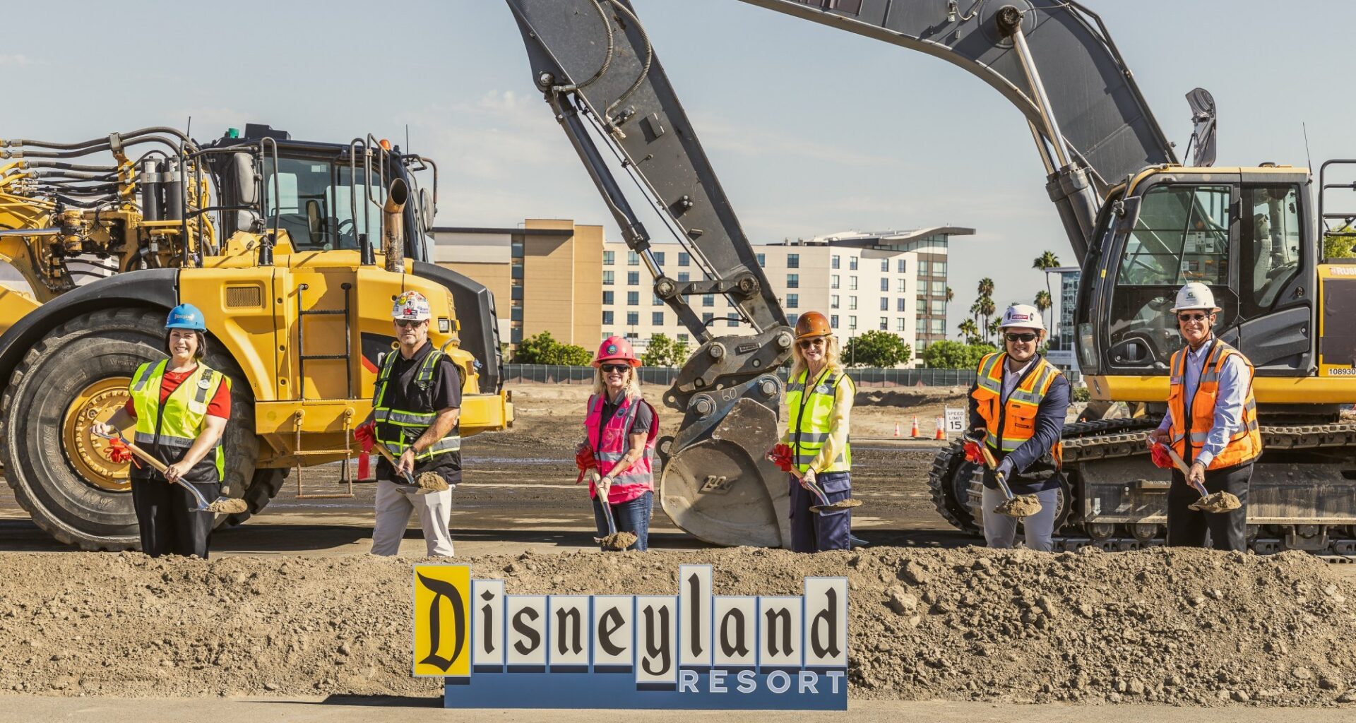 Disneyland breaks ground on new parking garage – Whittier Daily News