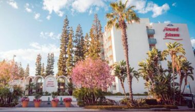 Real estate news: HoJo in Disney district launches next renovation phase – Orange County Register