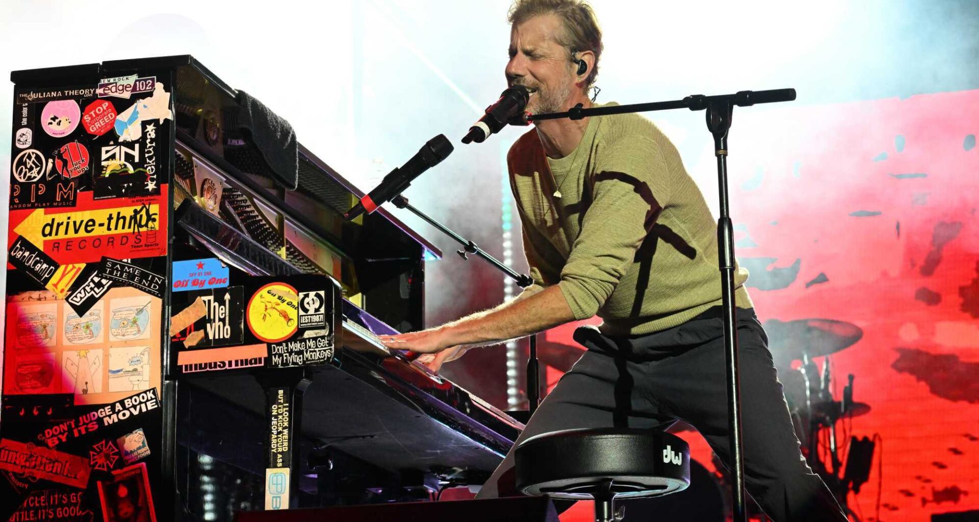 Andrew McMahon’s ‘Three Pianos’ serves as a career-spanning family reunion – Press Telegram