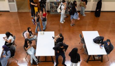 Cellphone ban starts Monday in Oakland schools