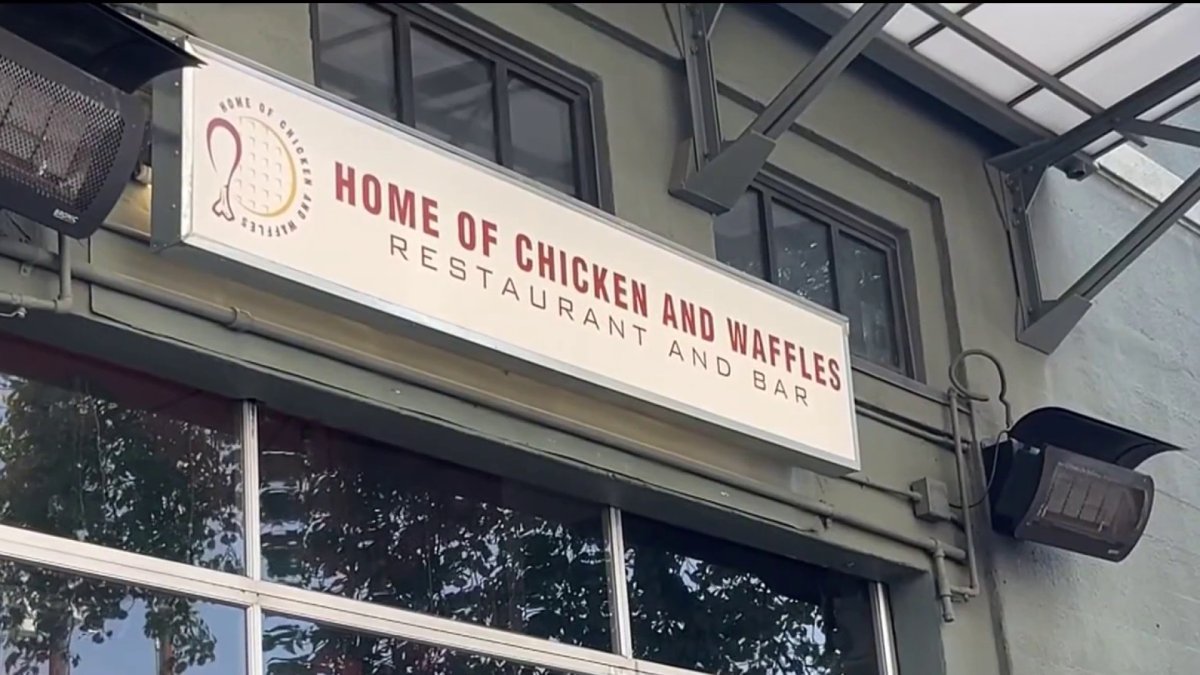 Oakland’s Home of Chicken and Waffles to close – NBC Bay Area