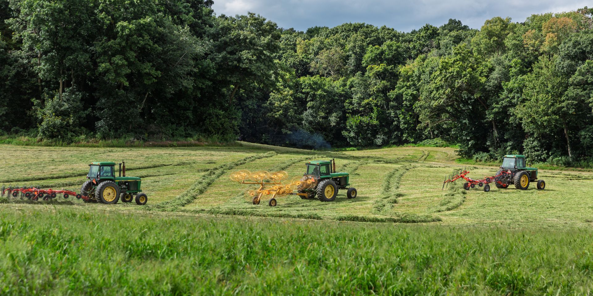 Sarah Gordon Butler’s “Hay Rake Ballet” Premieres in Rural Wisconsin