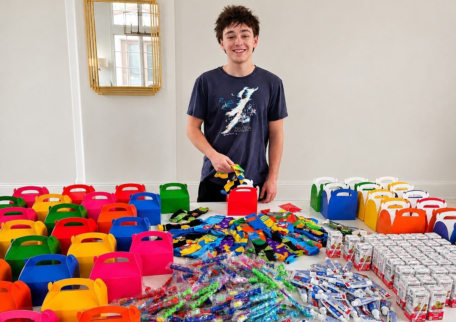 Torrey Pines student launches Silly Socks Box for children experiencing homelessness – San Diego Union-Tribune