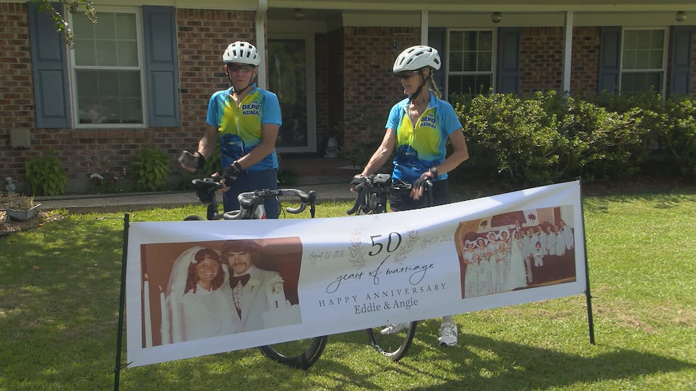 Angie led the Gulf Coast Running Club while Eddie led the Gulf Coast Bicycle Club.