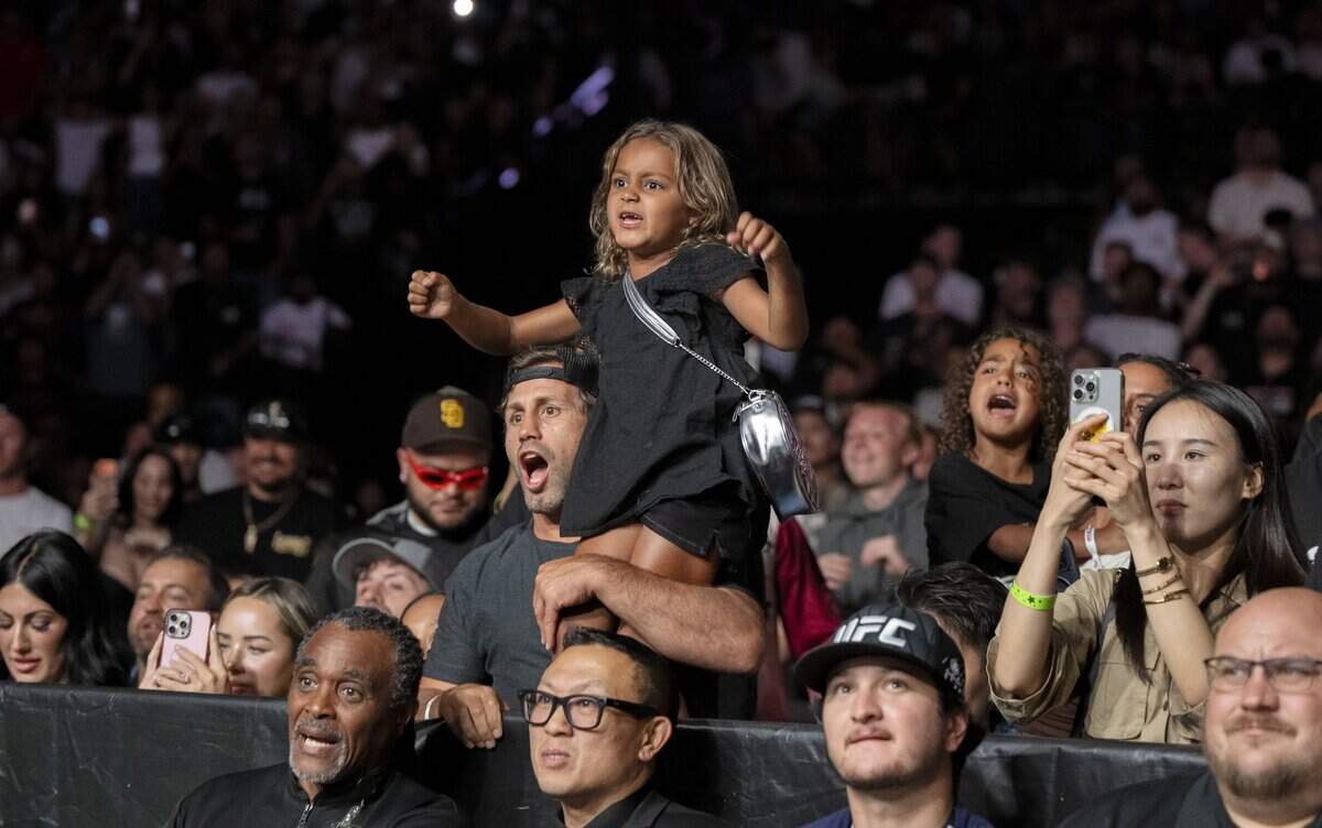 Urijah Faber reacts during the main-event fight between Anthony Hernandez and Gregory Rodrigues on Saturday, Aug. 22, 2026, at Golden 1 Center in Sacramento.