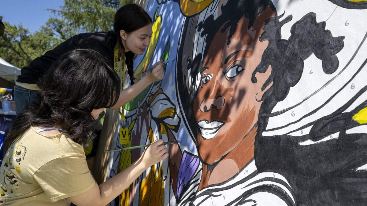 Food, art, fun opened 15th annual Sacramento Banana Festival