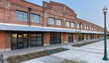 East Bay apartment complex is nearly full and starts adding retailers