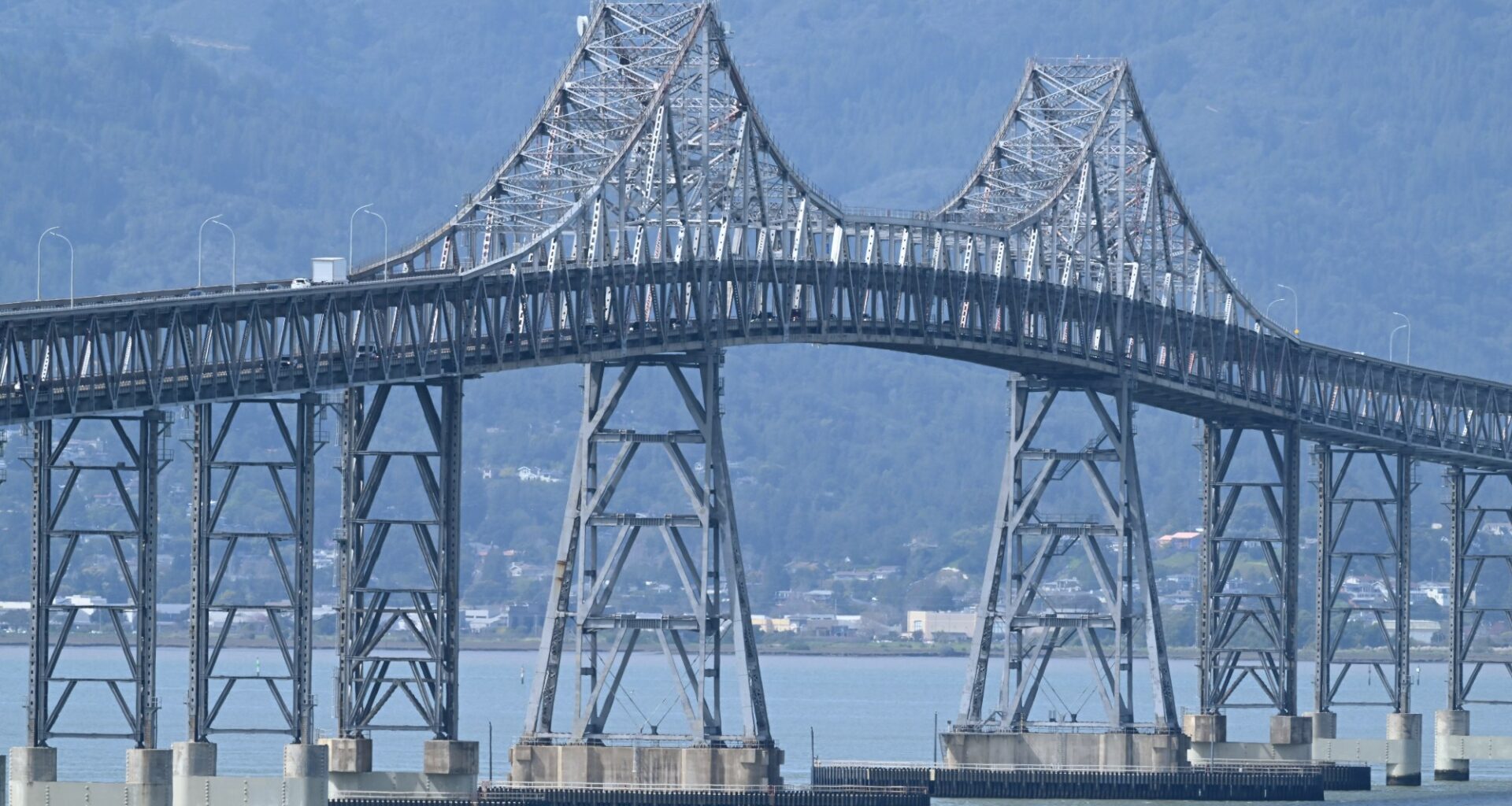 Richmond-San Rafael Bridge lanes closed Saturday for maintenance