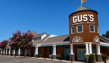 Los Gatos shopping center bounces back with new grocery and fitness club