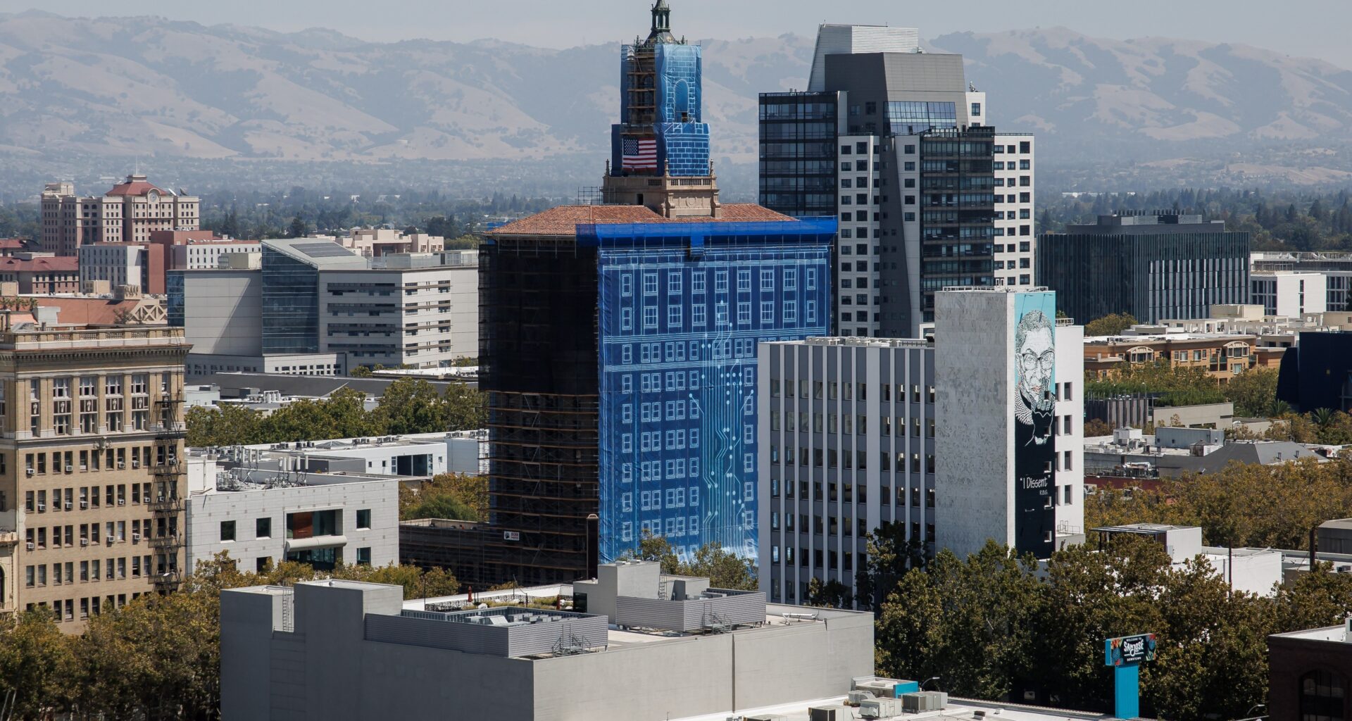 Bay Area adds 2,300 jobs even as tech sector sheds 4,400 – The Mercury News